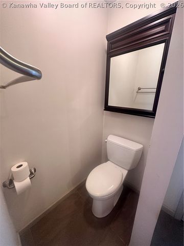 264 Hawthorne Lane, Point Pleasant, WV 25550