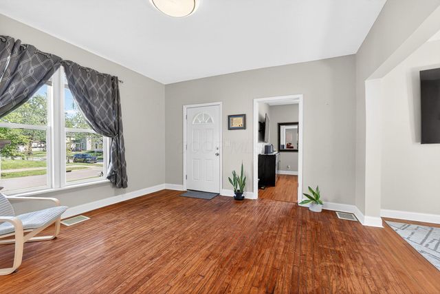 304 W 7th Street, Marysville, OH 43040