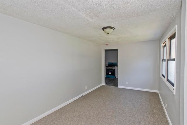 143 Davenport St, Springfield, MA 01119