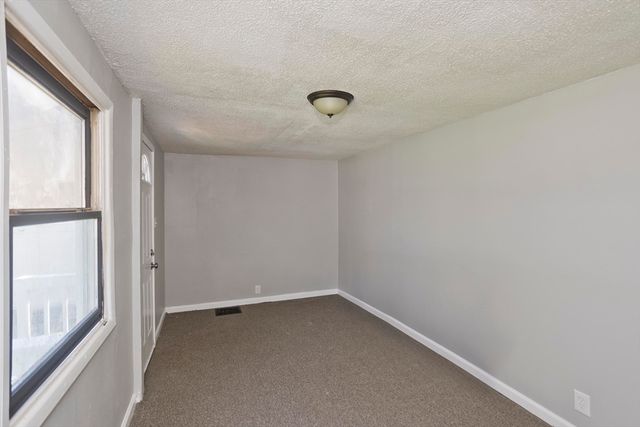 143 Davenport St, Springfield, MA 01119