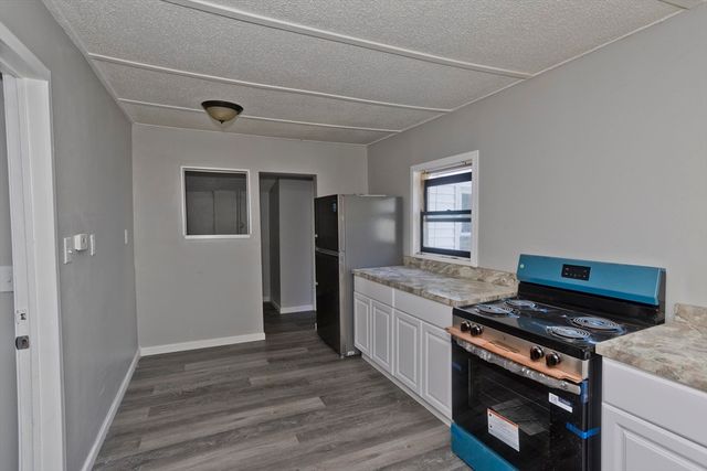 143 Davenport St, Springfield, MA 01119