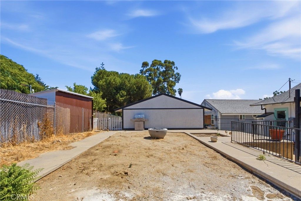 0 liberty, Lake Elsinore, CA 92530 — exterior