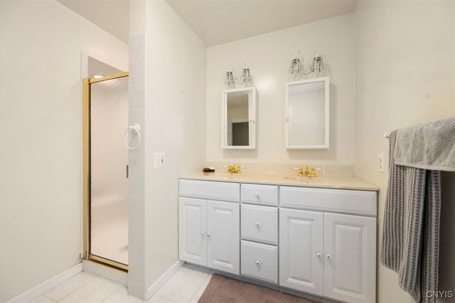 77 College Street, Kirkland, NY 13323