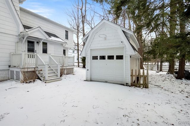 77 College Street, Kirkland, NY 13323