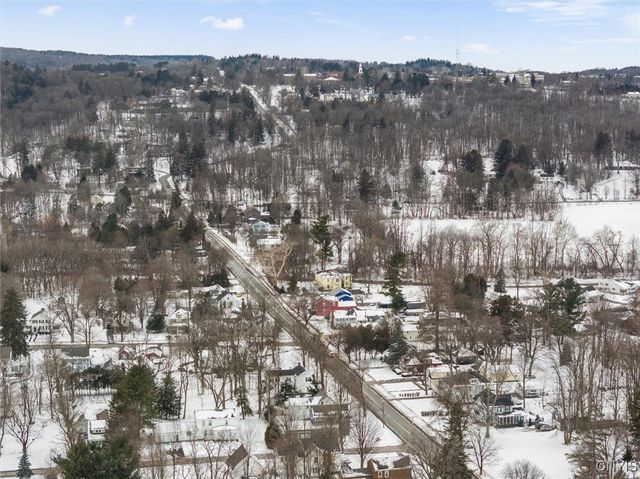 77 College Street, Kirkland, NY 13323