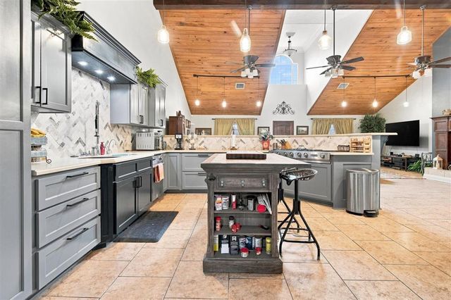 1296 Musser Road, Lake Charles, LA 70611
