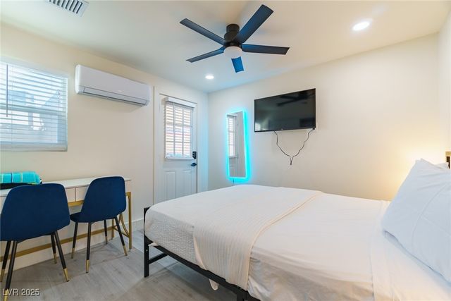 3080 Garnet Court, Las Vegas, NV 89121