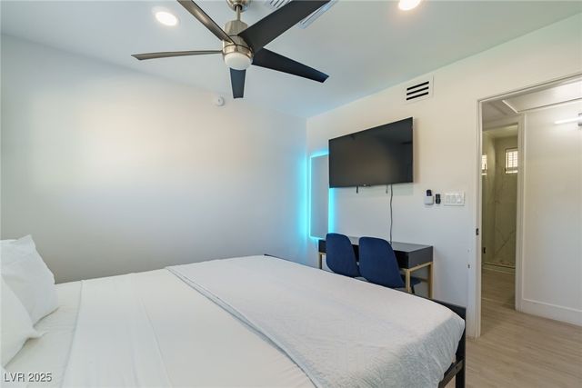 3080 Garnet Court, Las Vegas, NV 89121