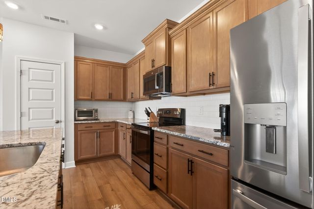 39 Ripple Way, Clayton, NC 27520