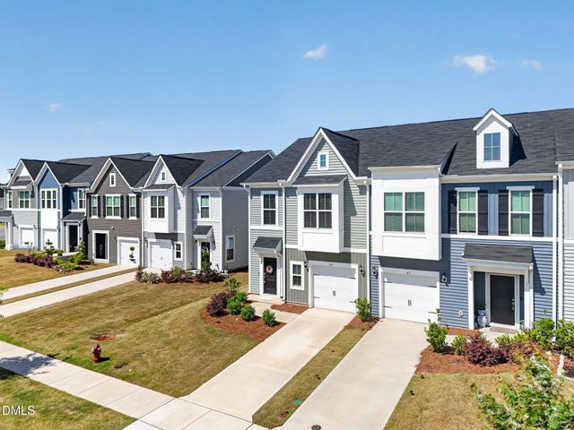 39 Ripple Way, Clayton, NC 27520