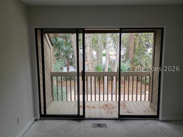 11 Tanglewood Drive E, E 24, Hilton Head Island, SC 29928