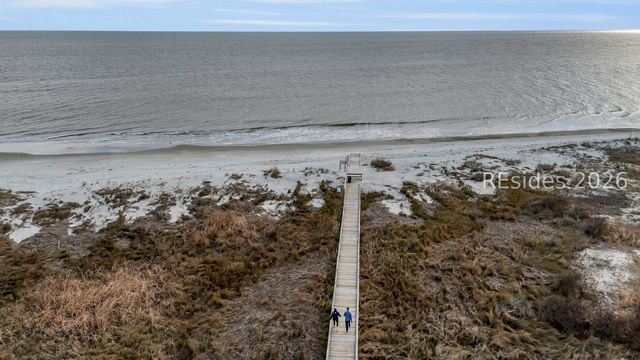 11 Tanglewood Drive E, E 24, Hilton Head Island, SC 29928