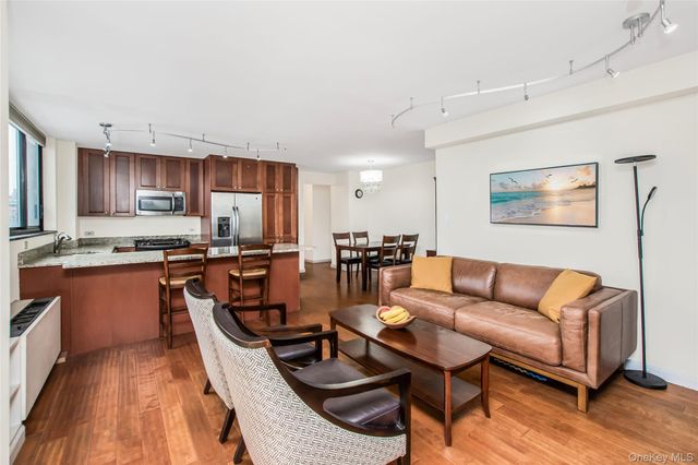 2287 Johnson Avenue 6A, Bronx, NY 10463