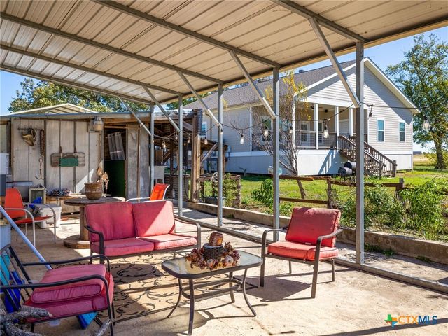 1150 County Road 432, Taylor, TX 76574