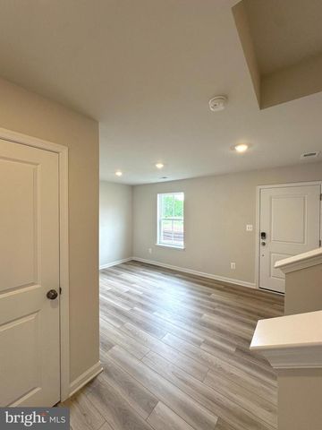 1258 CEDAR VALLEY RD, Ranson, WV 25438