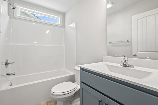 35 Bennington Ct, Georgetown, SC 29440