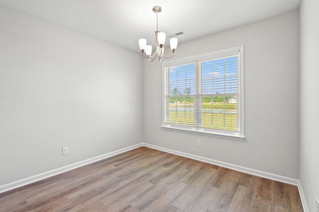35 Bennington Ct, Georgetown, SC 29440