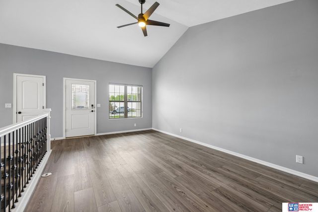 8190 Regent Drive, Lincoln, NE 68507