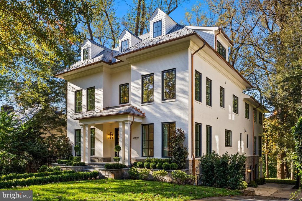 4939 QUEBEC ST NW, Washington, DC 20016