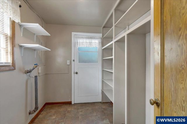 648-658 Breys Av NE, Salem, OR 97301