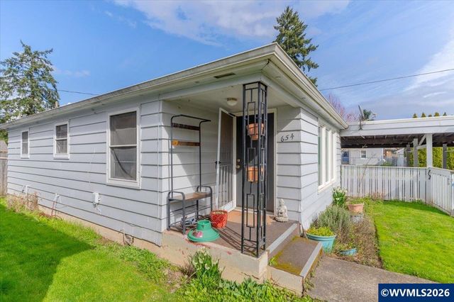 648-658 Breys Av NE, Salem, OR 97301