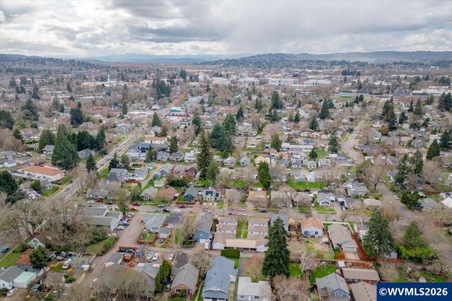 648-658 Breys Av NE, Salem, OR 97301