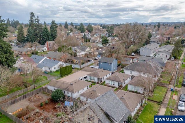 648-658 Breys Av NE, Salem, OR 97301