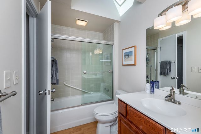 87 Canaan Road 3F, Salisbury, CT 06068