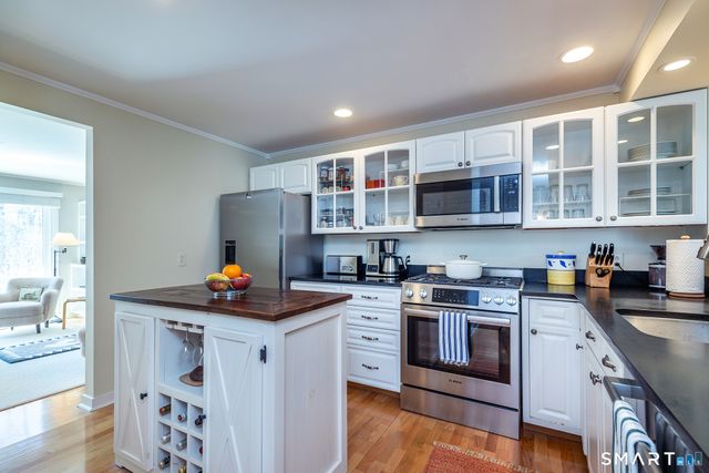 87 Canaan Road 3F, Salisbury, CT 06068