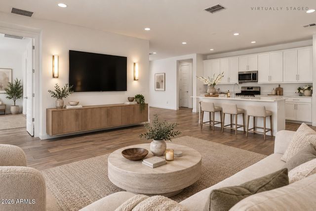 2531 W Hidalgo Avenue, Phoenix, AZ 85041