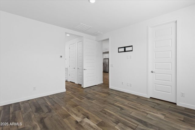 2531 W Hidalgo Avenue, Phoenix, AZ 85041
