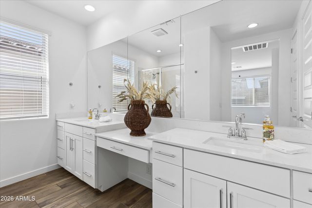 2531 W Hidalgo Avenue, Phoenix, AZ 85041