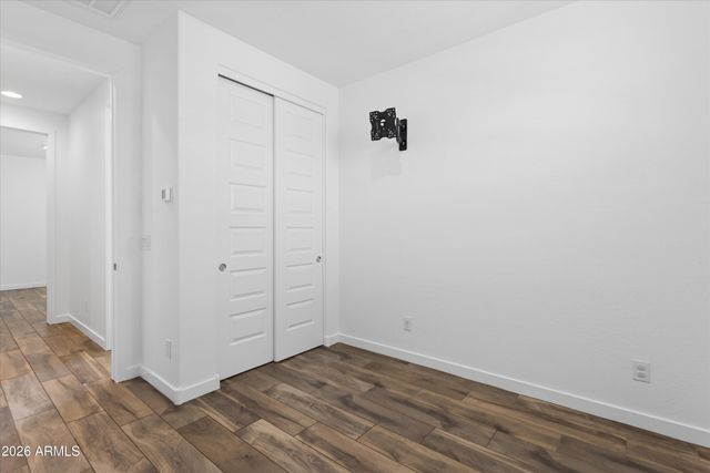 2531 W Hidalgo Avenue, Phoenix, AZ 85041