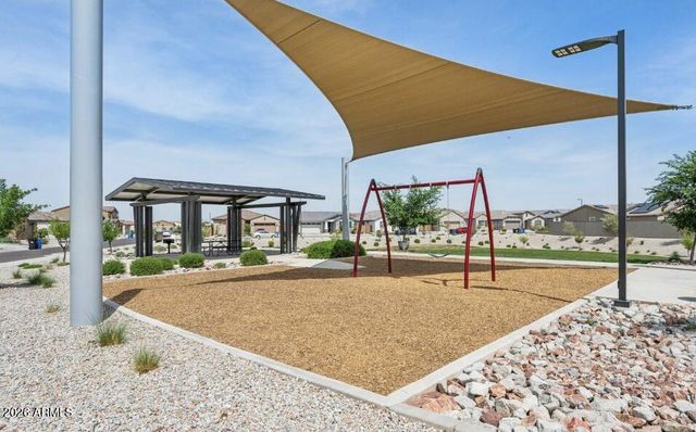 2531 W Hidalgo Avenue, Phoenix, AZ 85041