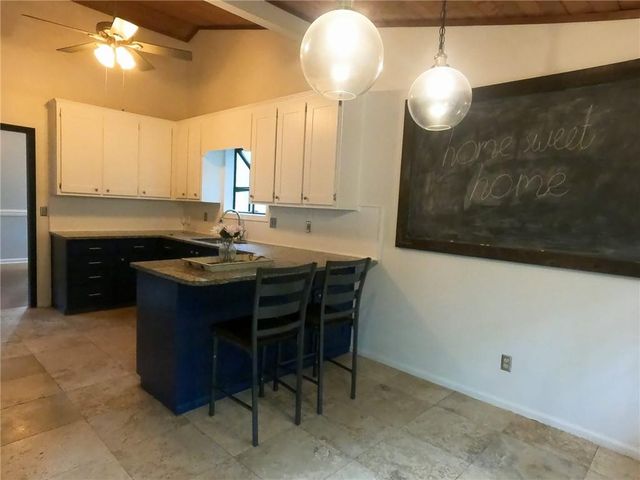 510 Wood Valley Trc, Roswell, GA 30076