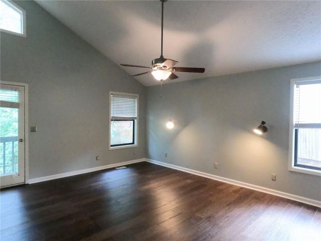 510 Wood Valley Trc, Roswell, GA 30076