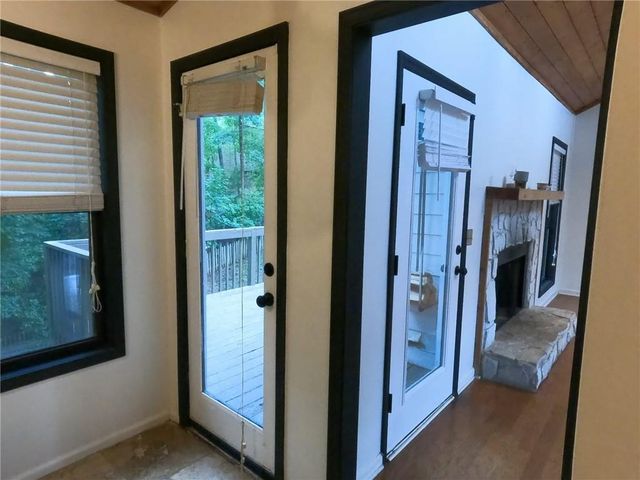 510 Wood Valley Trc, Roswell, GA 30076