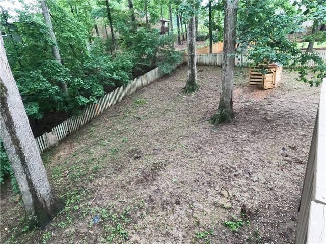 510 Wood Valley Trc, Roswell, GA 30076