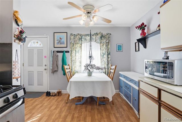 2007 Pearl Avenue, Warren, MI 48091