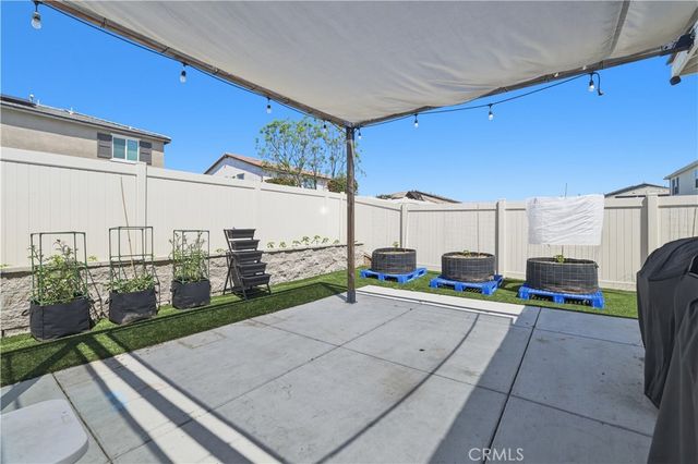 31577 Tudor Court, Menifee, CA 92584