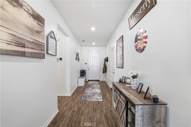 31577 Tudor Court, Menifee, CA 92584