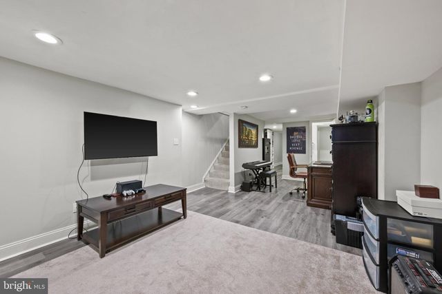 615 S CLINTON ST, Baltimore, MD 21224