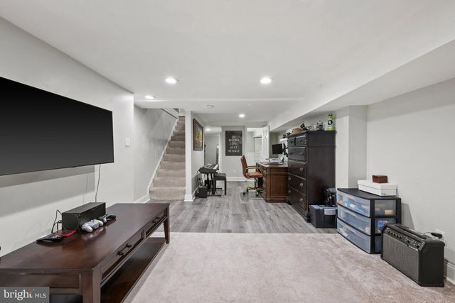 615 S CLINTON ST, Baltimore, MD 21224