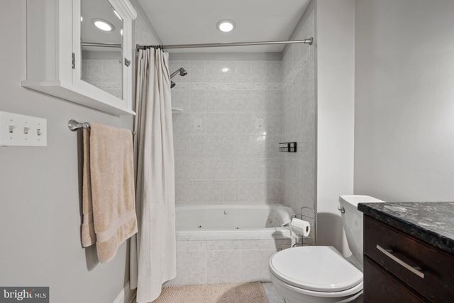 615 S CLINTON ST, Baltimore, MD 21224