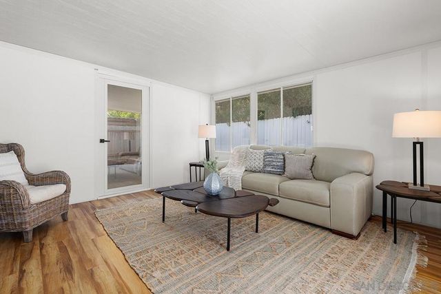 7066 Whipple Avenue, San Diego, CA 92122