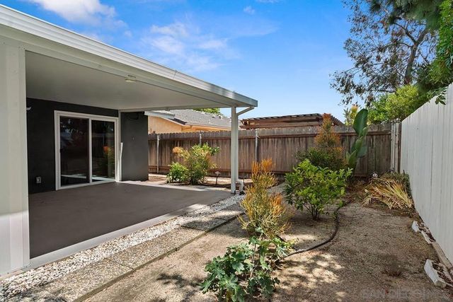 7066 Whipple Avenue, San Diego, CA 92122