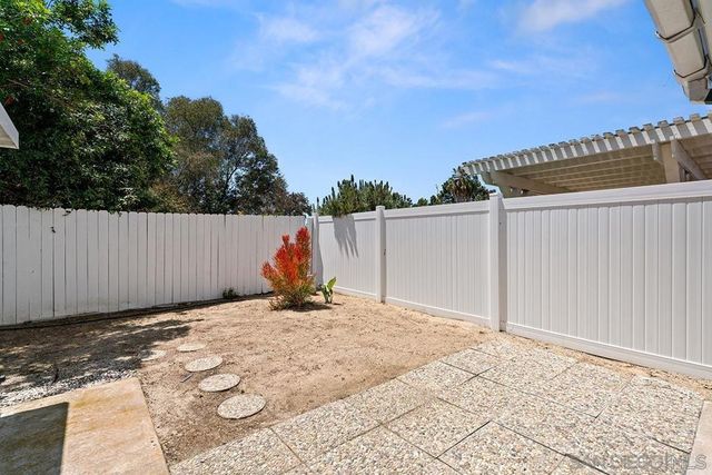 7066 Whipple Avenue, San Diego, CA 92122