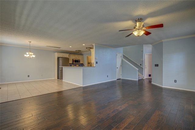 3782 Apex Court, Norman, OK 73072