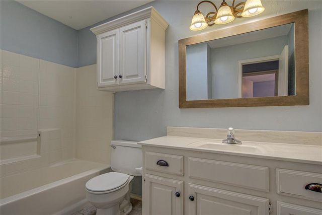 3782 Apex Court, Norman, OK 73072