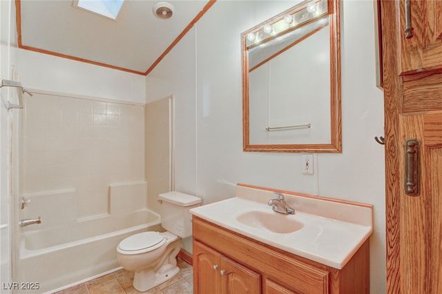 5540 Hobble Creek Drive, Las Vegas, NV 89120